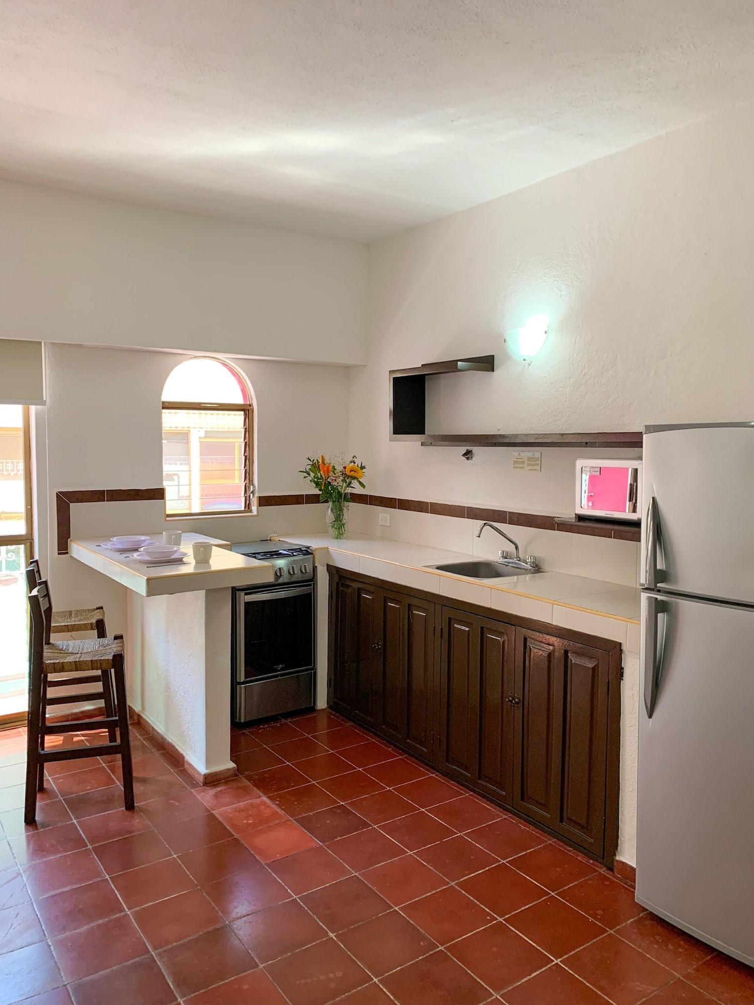 Suites Plaza Del Rio - Family Hotel Malecon Centro 푸에르토 발라타 외부 사진