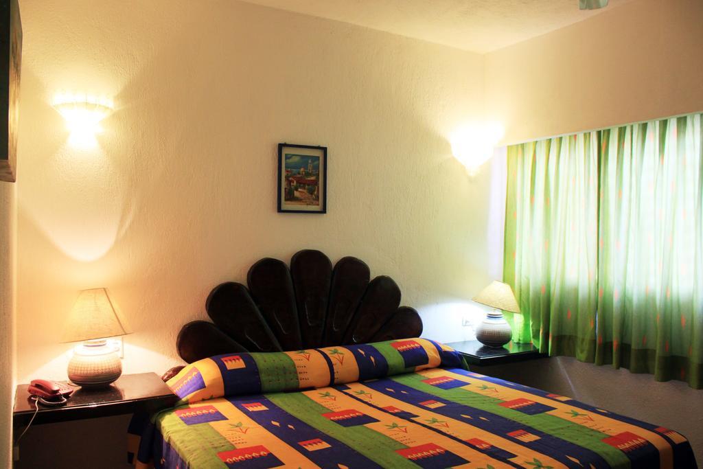 Suites Plaza Del Rio - Family Hotel Malecon Centro 푸에르토 발라타 외부 사진